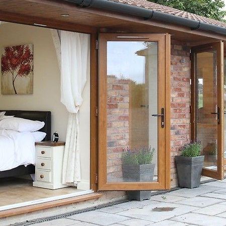 レッドヒルHillcroft Self Cateringアパートメント エクステリア 写真