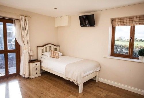レッドヒルHillcroft Self Cateringアパートメント エクステリア 写真